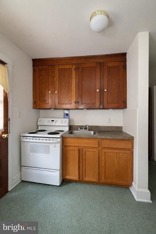 115 W Broadway - Photo 4