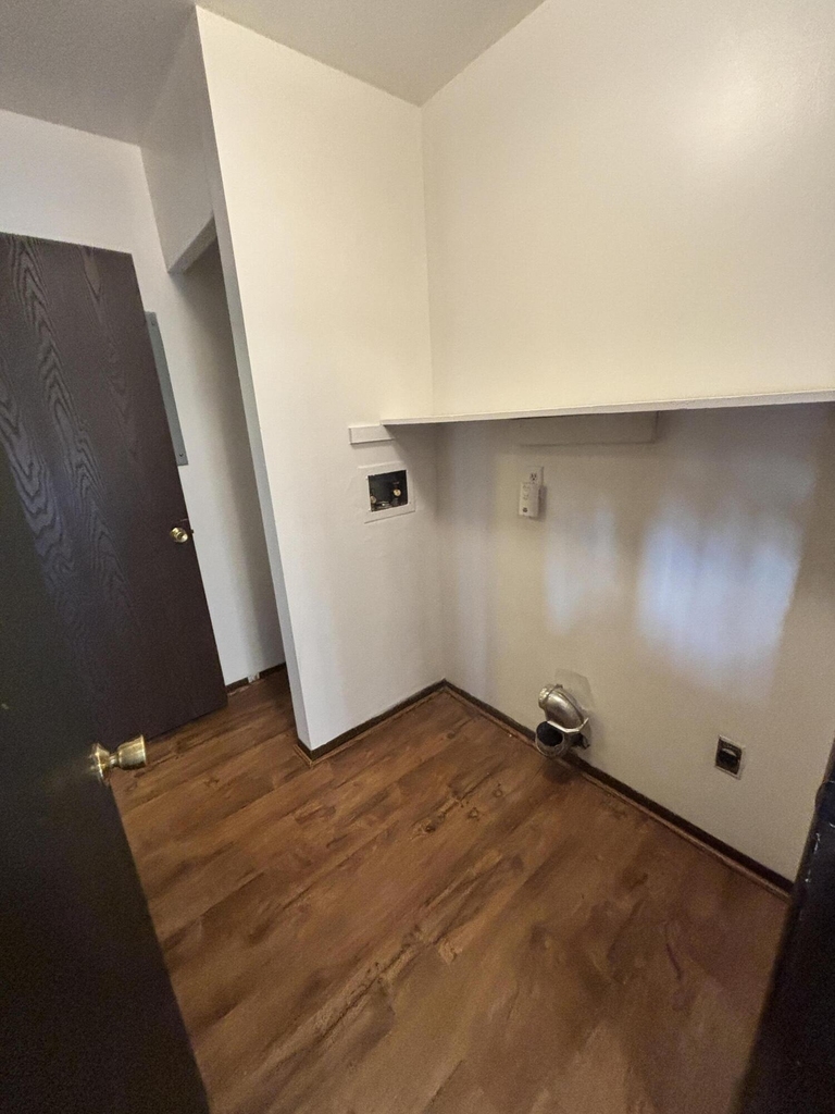 7640 Timbercreek Court - Photo 9