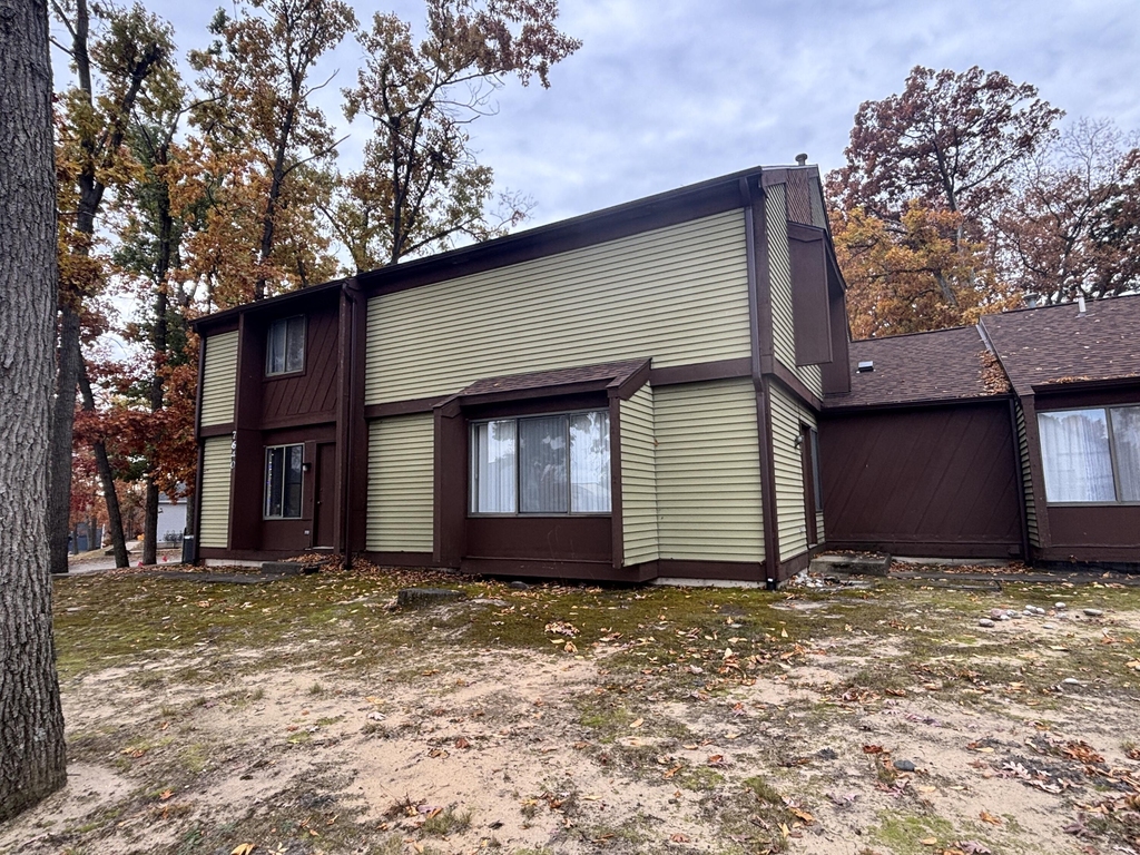 7640 Timbercreek Court - Photo 1