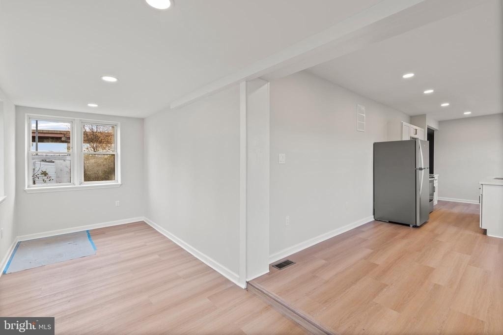 730 New Pittsburg Avenue - Photo 8