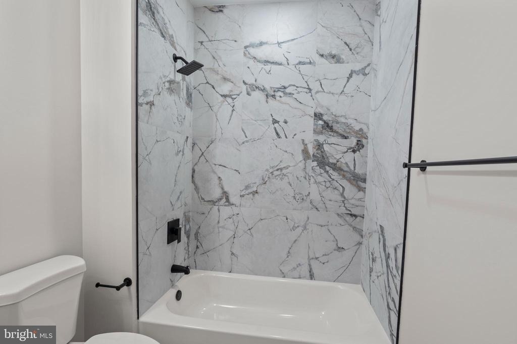 730 New Pittsburg Avenue - Photo 13
