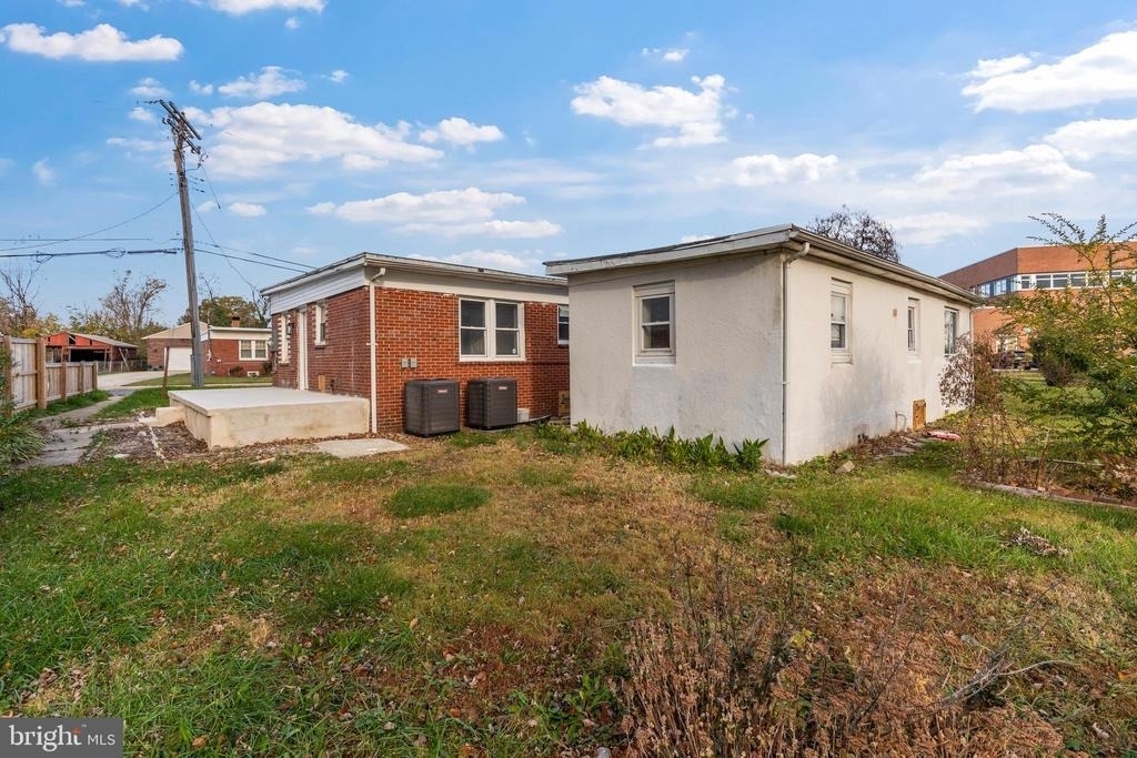 730 New Pittsburg Avenue - Photo 22