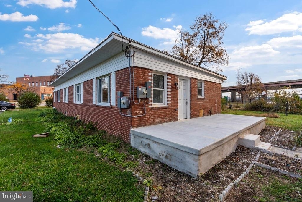 730 New Pittsburg Avenue - Photo 21