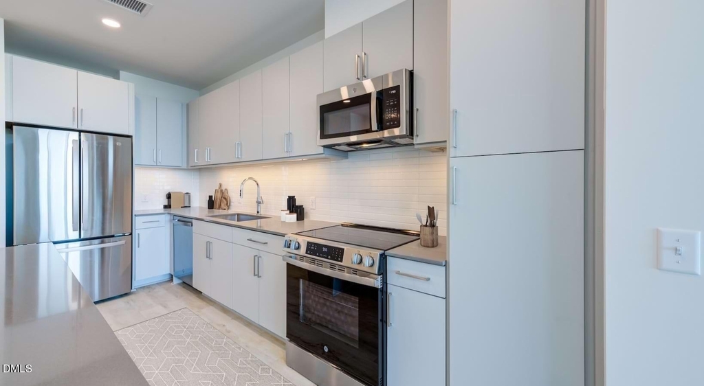1020 Hammell Drive - Photo 43
