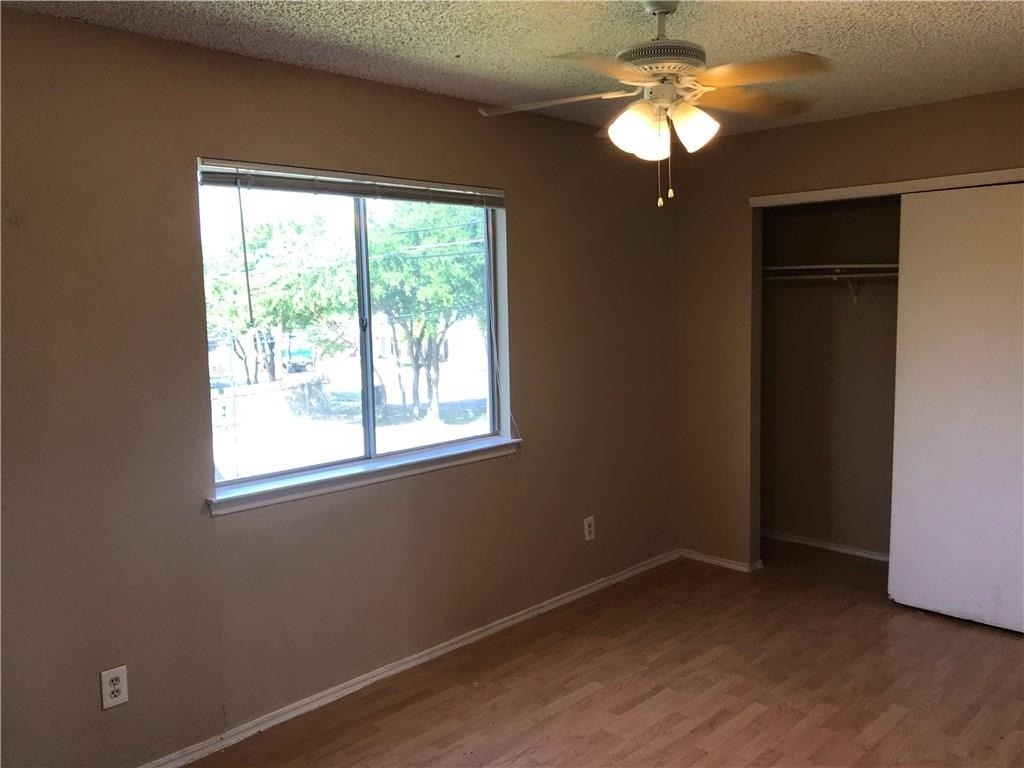 1638 Post Rd - Photo 4