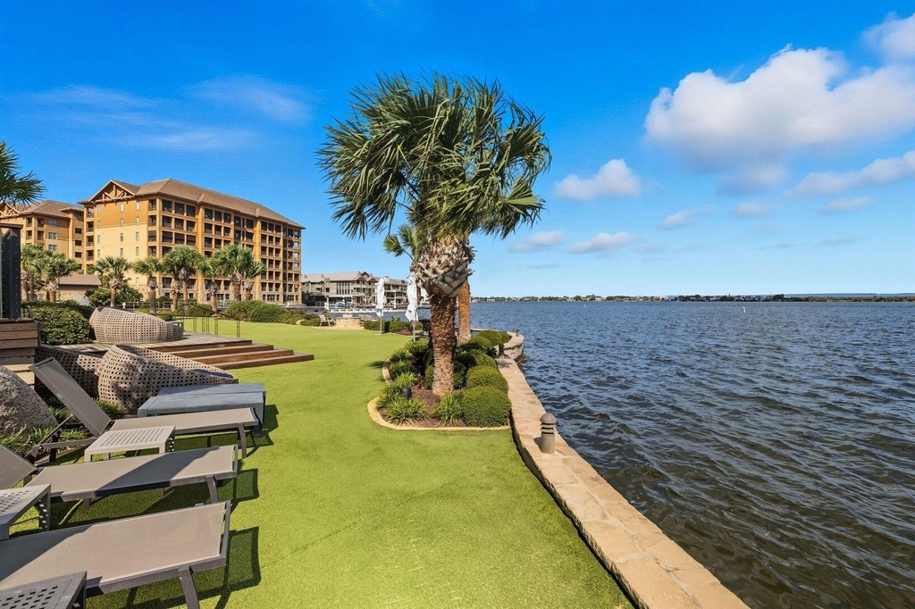 82 Island Dr - Photo 13
