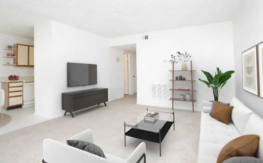 6110 Cricklewood Dr - Photo 10
