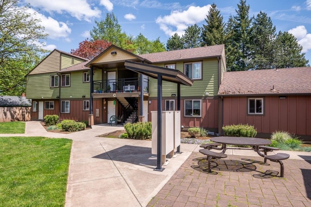 39501 Evans St - Photo 6