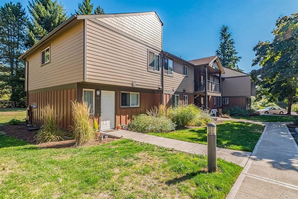 39501 Evans St - Photo 2
