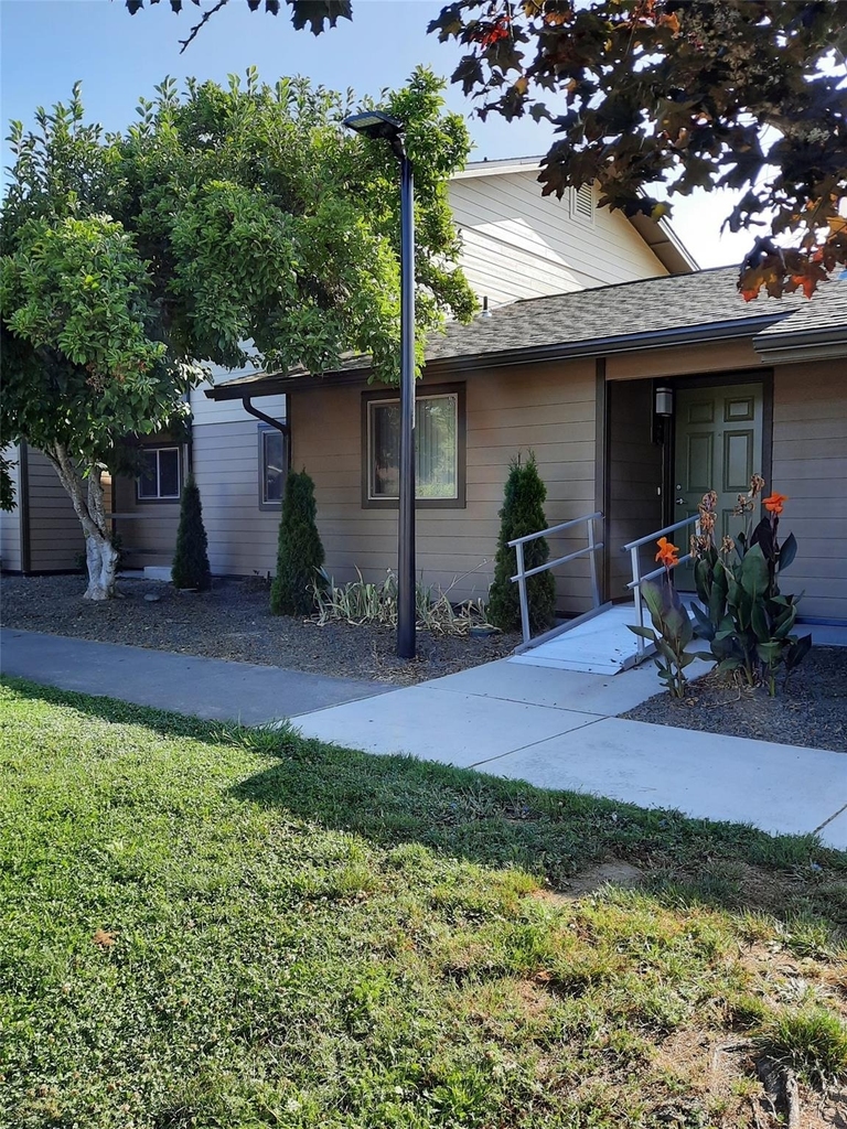 189 Nw Glenhart Ave - Photo 4