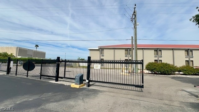 4790 S Cleveland Avenue - Photo 27