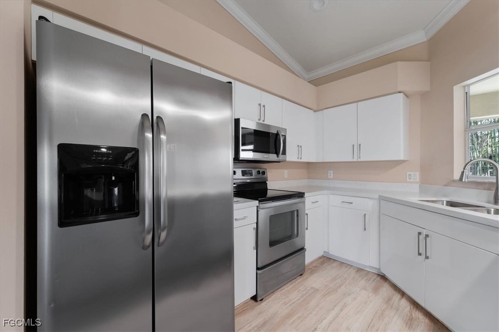 234 Pullman Street - Photo 25