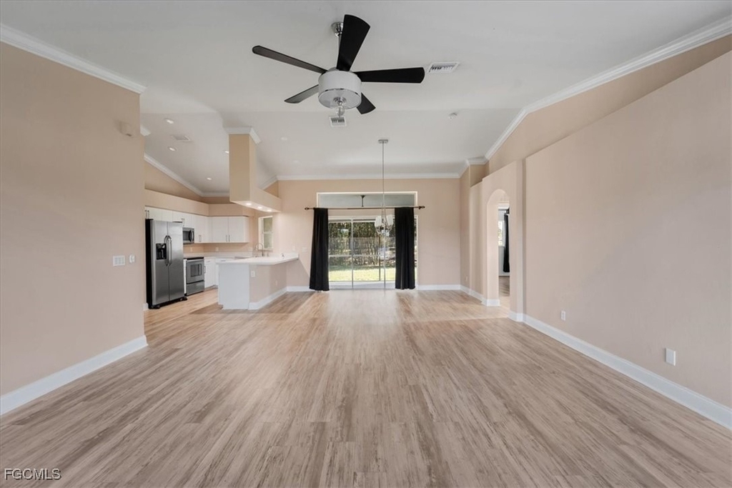 234 Pullman Street - Photo 7