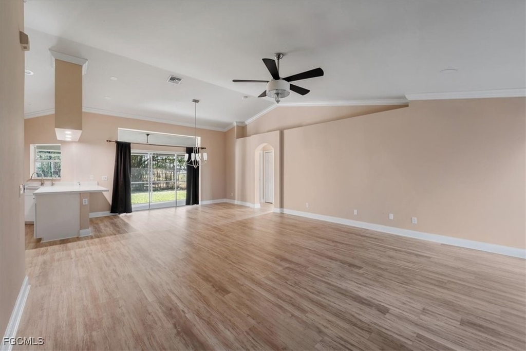 234 Pullman Street - Photo 9