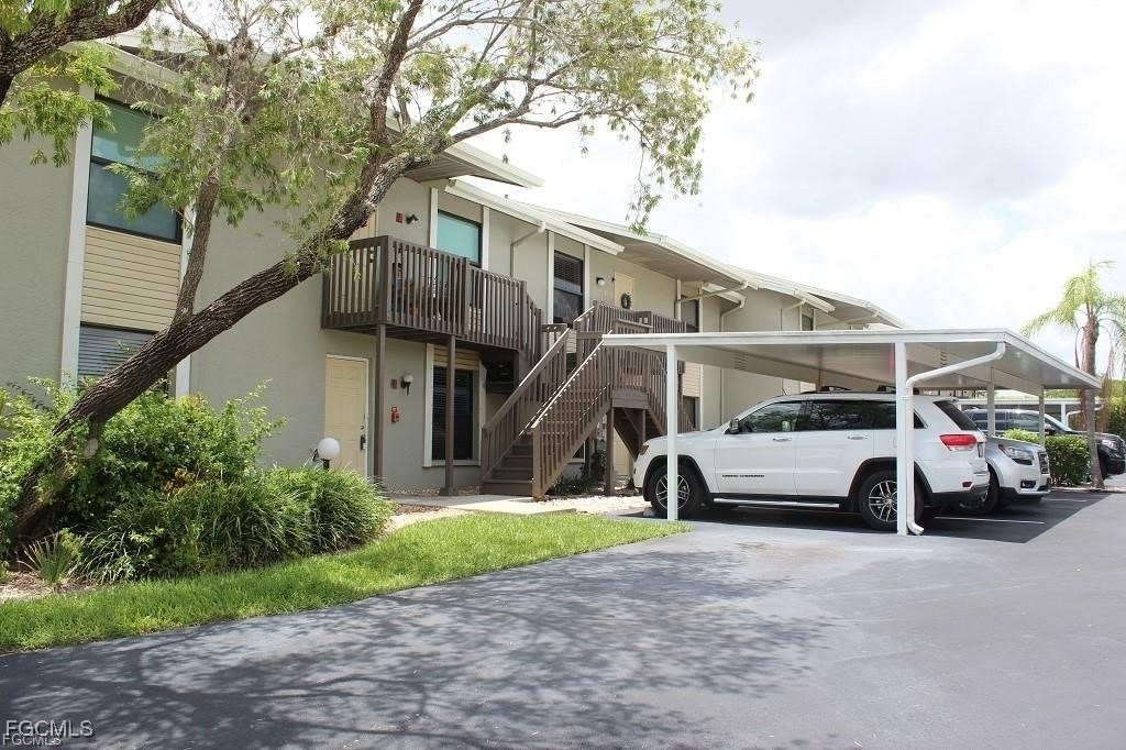 4708 Sw 8th Place - Photo 0
