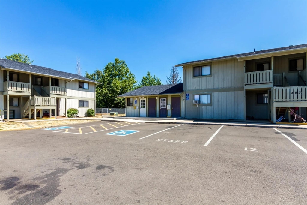 1051 E Central St - Photo 2