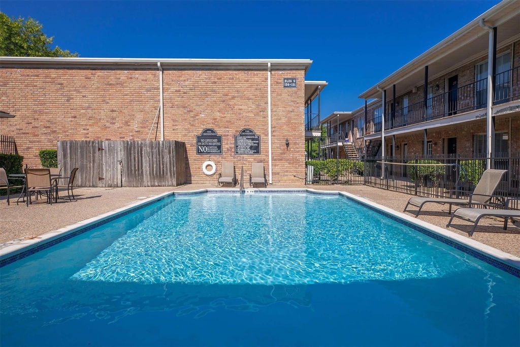 5900 N Braeswood Blvd - Photo 31