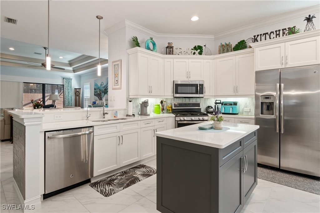 6604 Roma Way - Photo 4