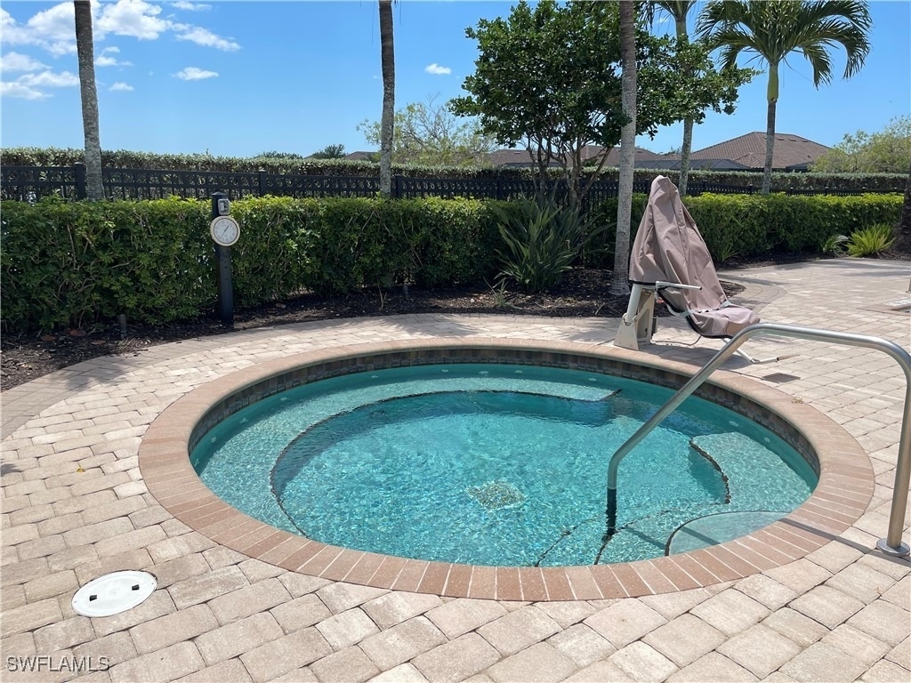 8321 Lucello Terrace N - Photo 32