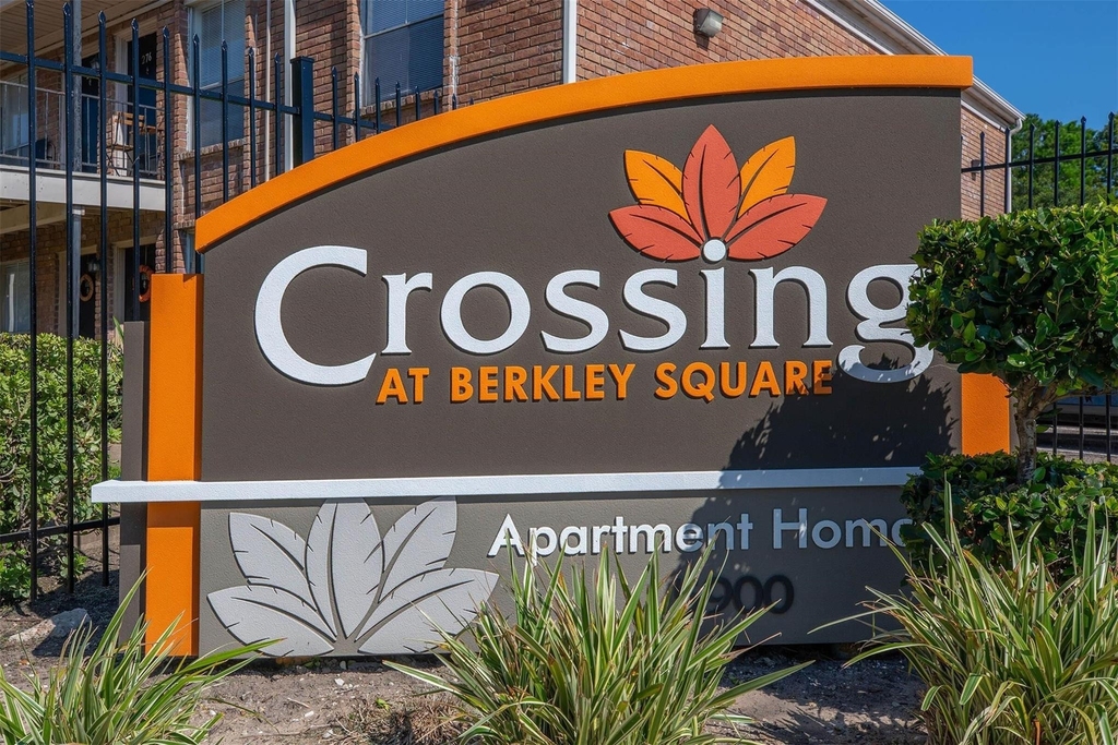 5900 N Braeswood Blvd - Photo 30
