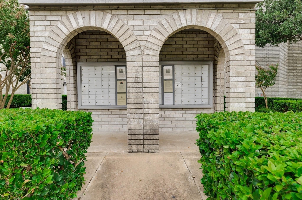 7326 Regency Square Court - Photo 16