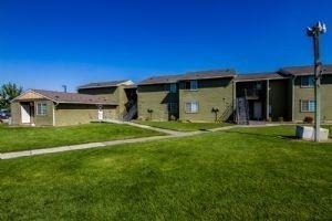 405 Sw 11th St - Photo 1