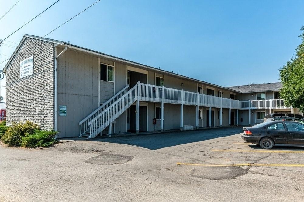 100 N Spokane Ave - Photo 5
