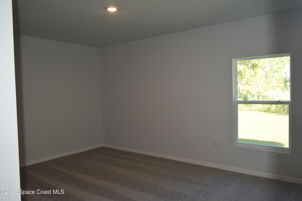 3094 San Filippo Drive Se - Photo 5
