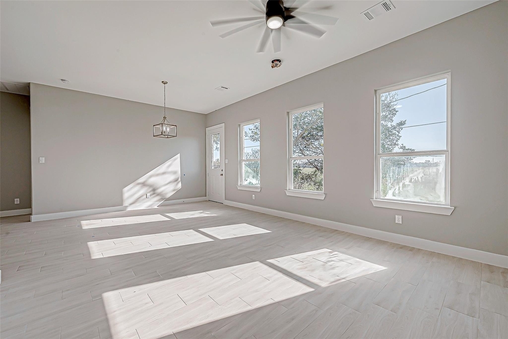 3635 Needville Avenue - Photo 9