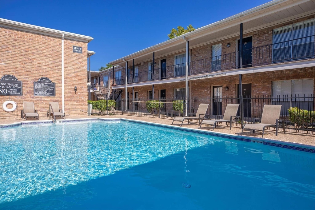 5900 N Braeswood Blvd - Photo 32