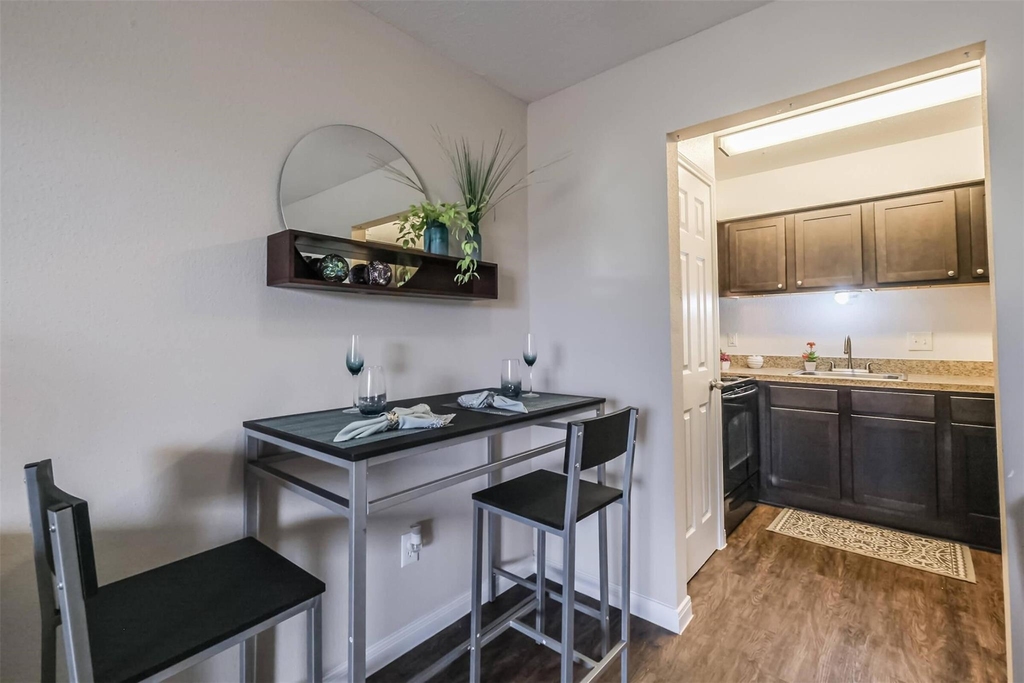 5900 N Braeswood Blvd - Photo 13