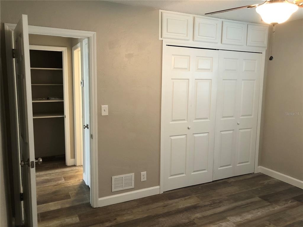 520 70th Street N - Photo 12