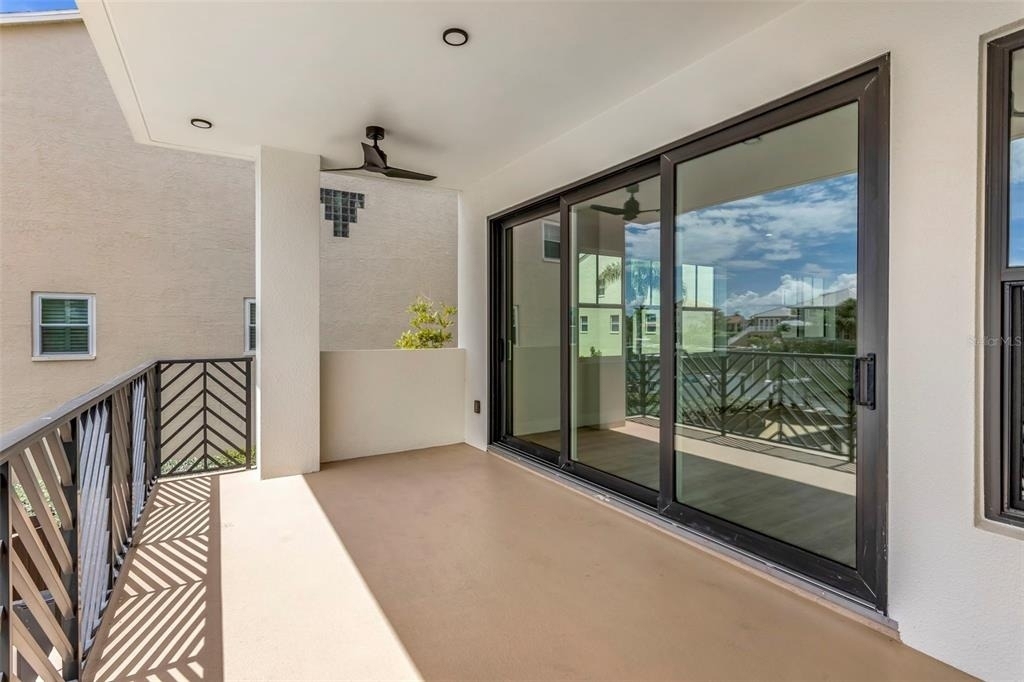 455 Pinellas Bayway S - Photo 45