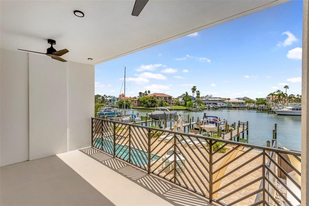 455 Pinellas Bayway S - Photo 46