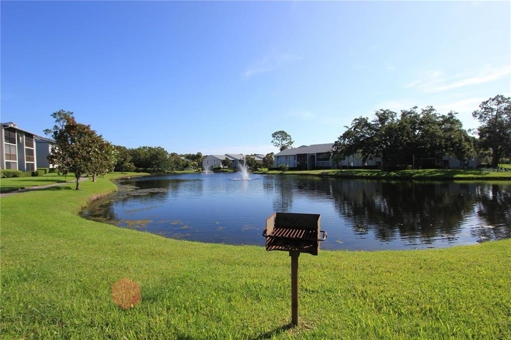 1512 S Pine Ridge Circle - Photo 15