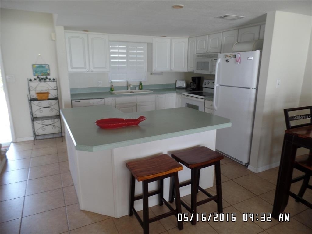 815 Ocean Shore Boulevard - Photo 8