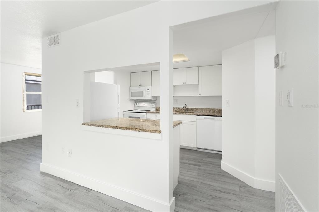22291 Westchester Boulevard - Photo 1