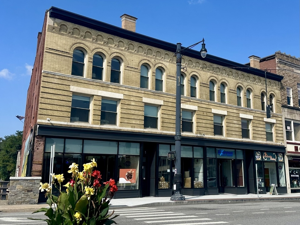11 Main Street - Photo 4