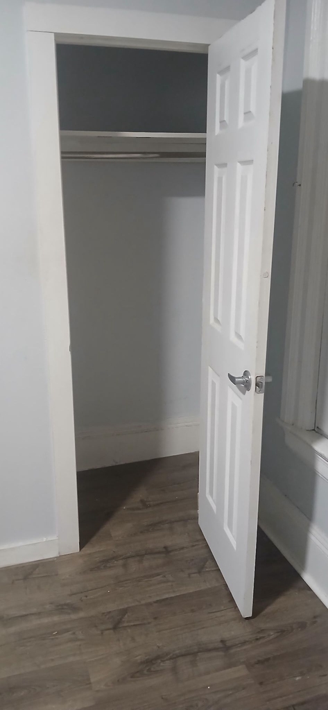 293 East 16th Street - Photo 5