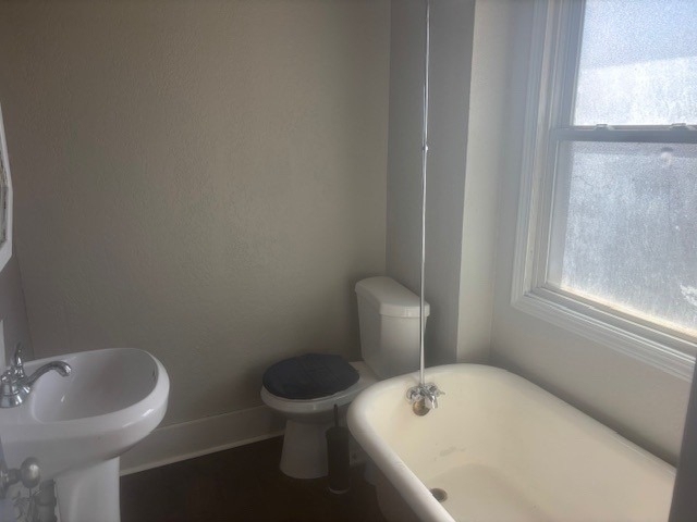 855 Vankirk St - Photo 6