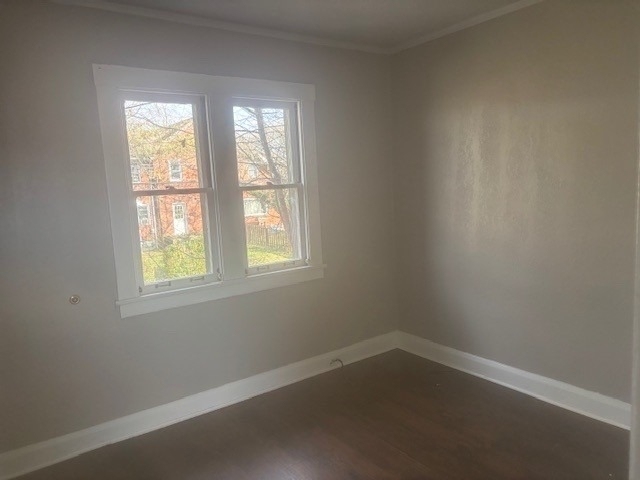 855 Vankirk St - Photo 7