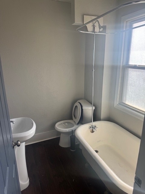855 Vankirk St - Photo 3