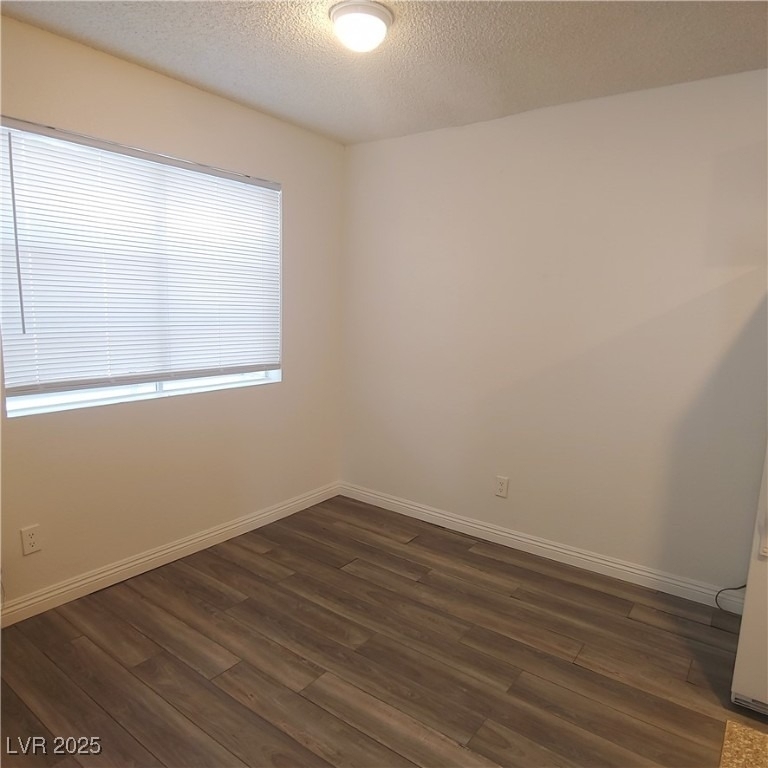1884 Nebula Drive - Photo 7