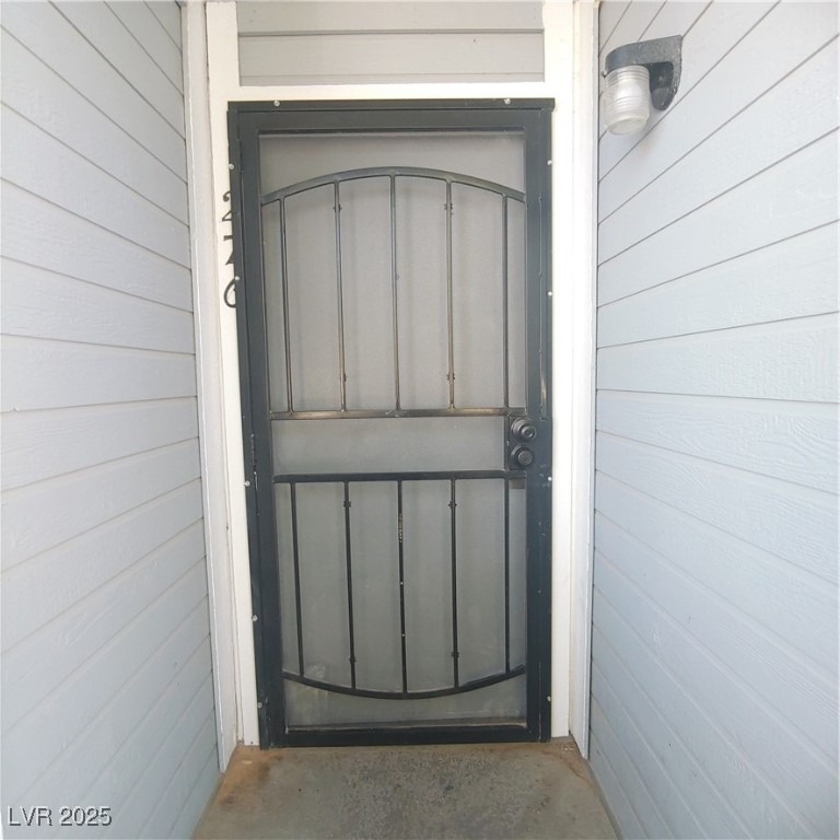 1884 Nebula Drive - Photo 2