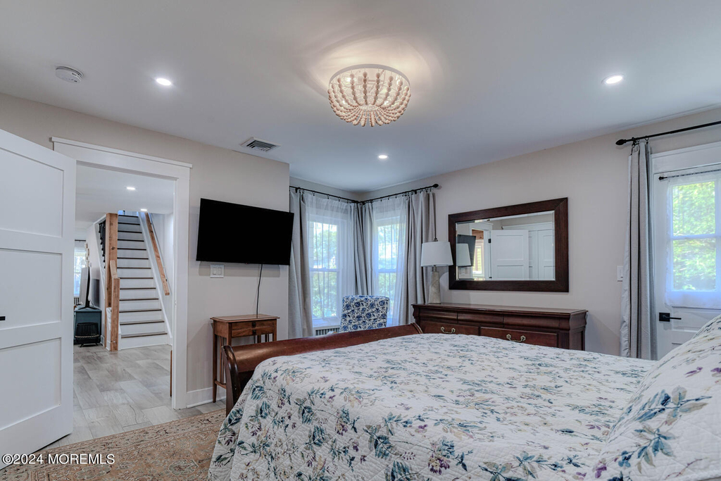 83 Broadway - Photo 26
