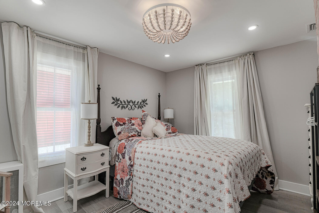 83 Broadway - Photo 32