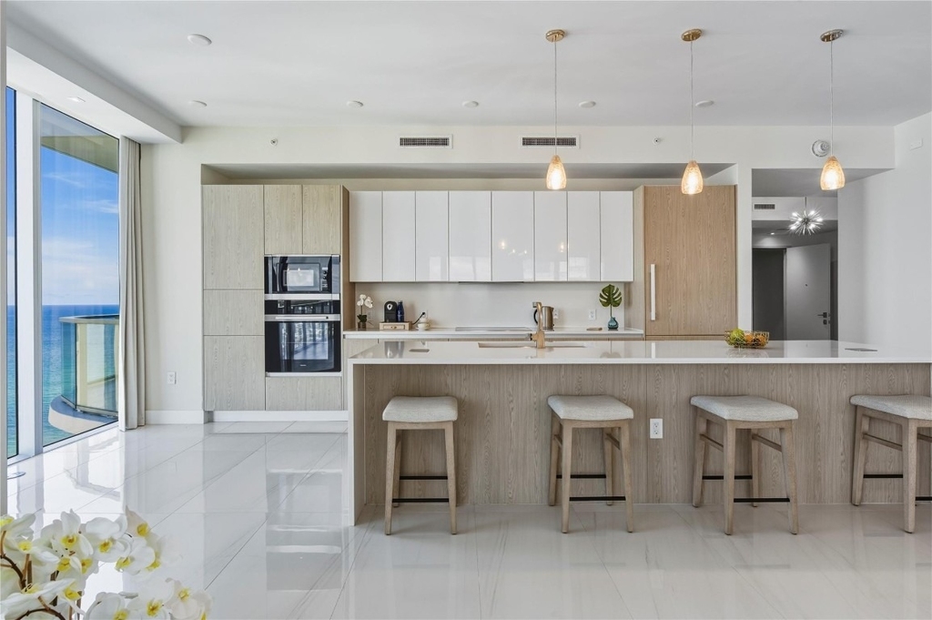 3100 N Ocean Drive - Photo 0
