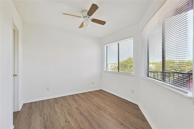 9839 Walnut Street - Photo 16