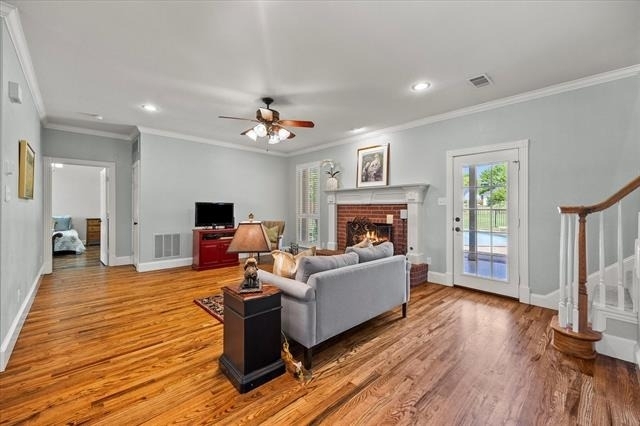 425 Chippendale Drive - Photo 15