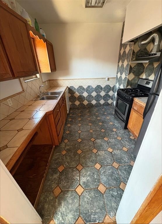 1410 Nw 25th Street - Photo 2